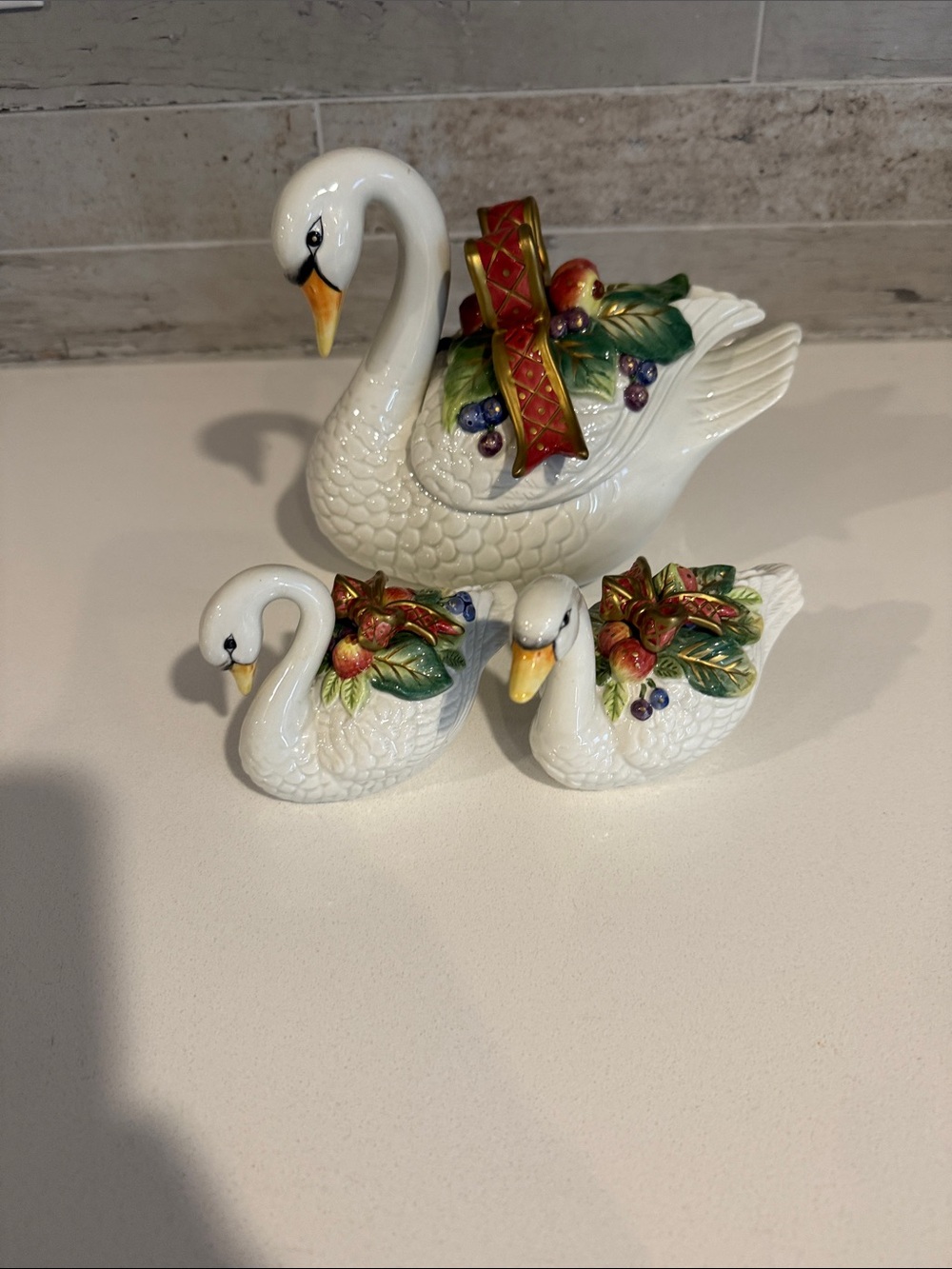 Fitz and Floyd 1990’s Swan salt & Pepper and covered dish